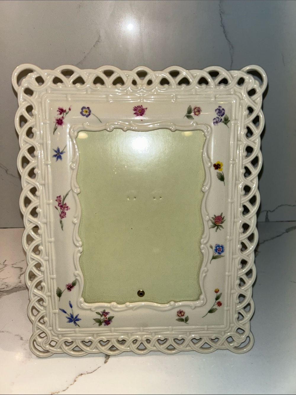Lenox Vintage Posy Basket Ceramic Picture Frame